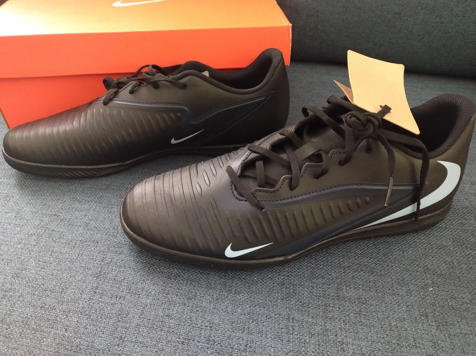 Futsal schoenen Nike Phantom 6 Low Club IC Black/Black – Nieuw 45 – photo 6